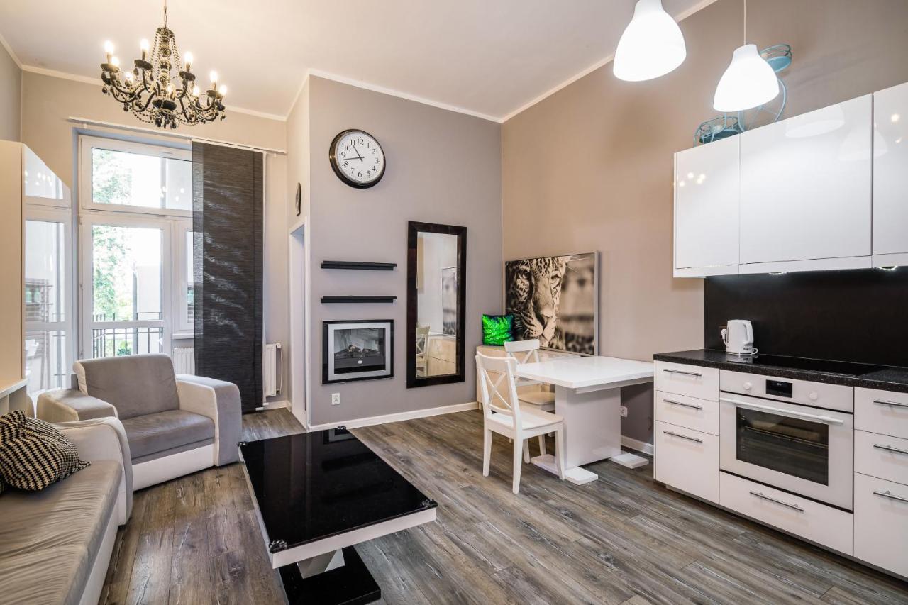Apartament Glamour Konarskiego Wawelofts Краків Екстер'єр фото