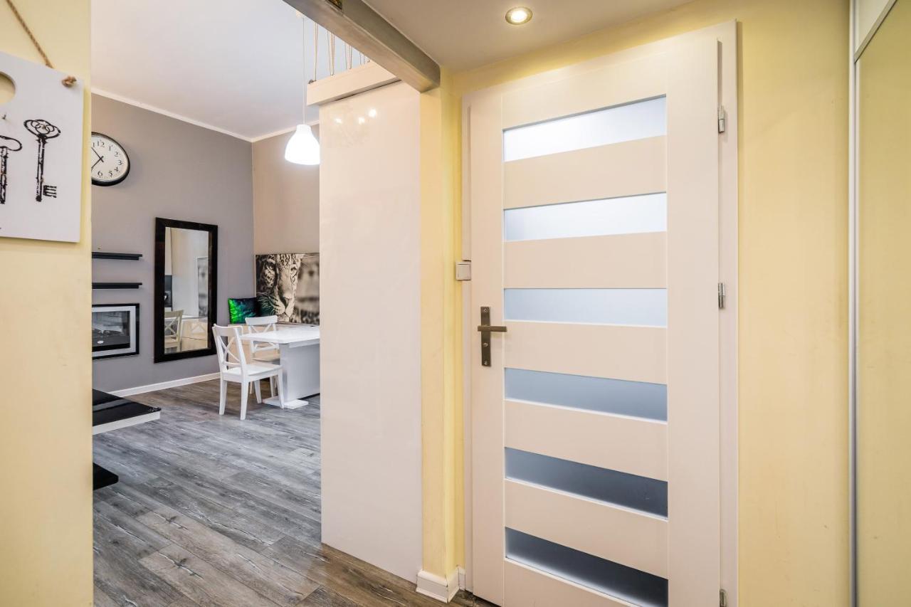 Apartament Glamour Konarskiego Wawelofts Краків Екстер'єр фото